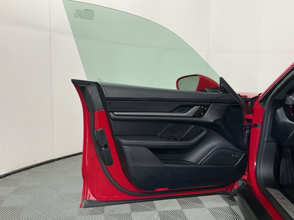 Used 2025 Porsche Taycan 4S image 20