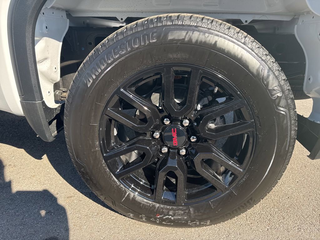 New 2026 GMC Sierra 1500 Elevation image 31