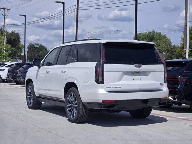 Used 2024 Cadillac Escalade Sport Platinum w/ Heavy-Duty Trailer Package AWD/4WD image 4