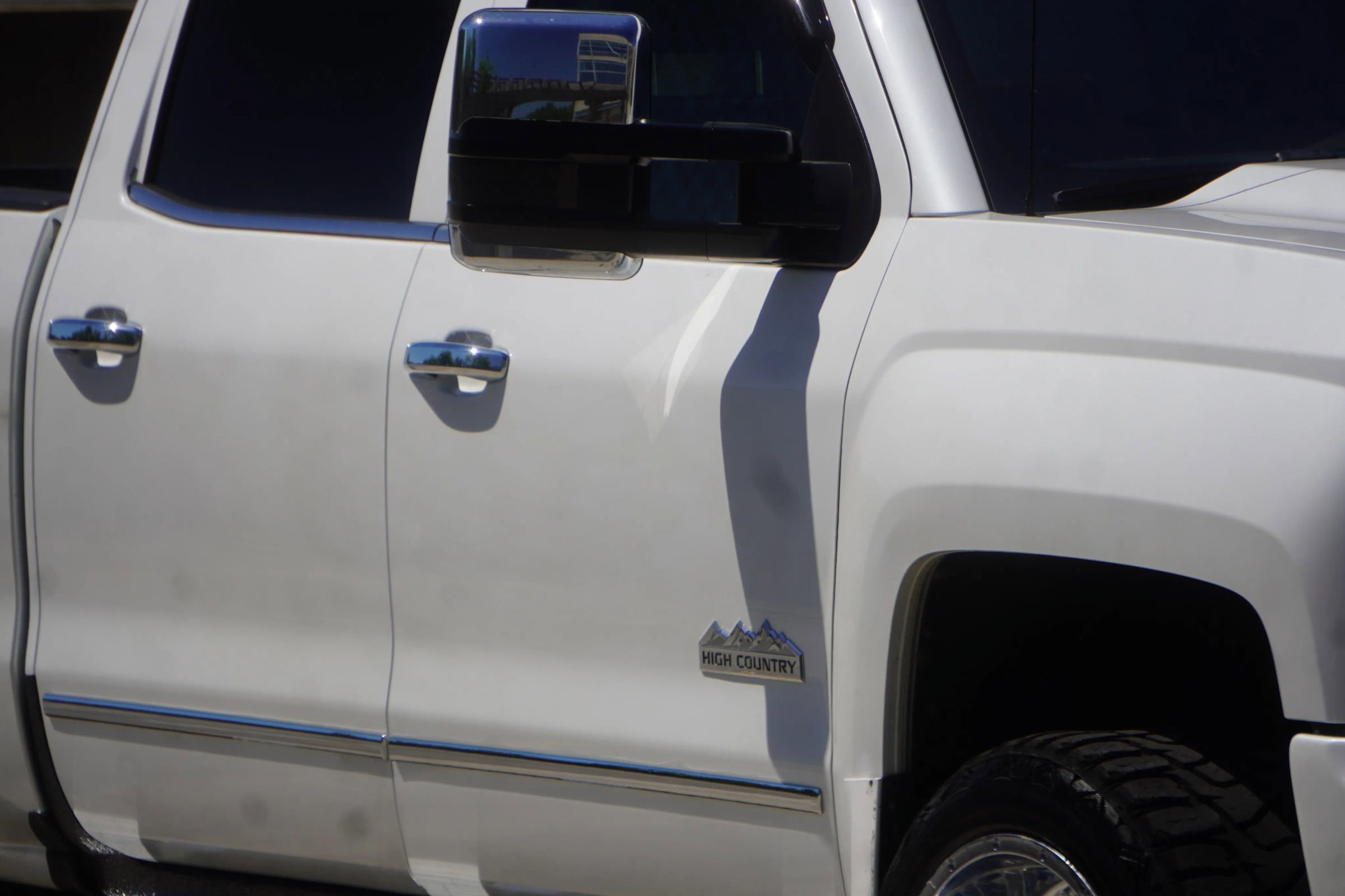 Used 2016 Chevrolet Silverado 1500 High Country AWD/4WD image 24