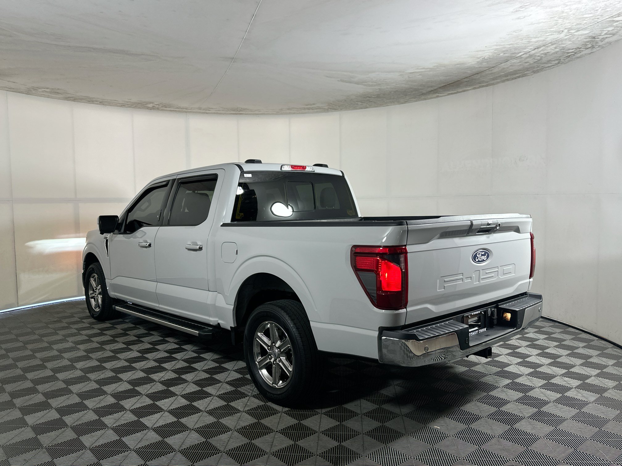 Used 2024 Ford F150 XLT w/ Equipment Group 302A MID RWD image 5