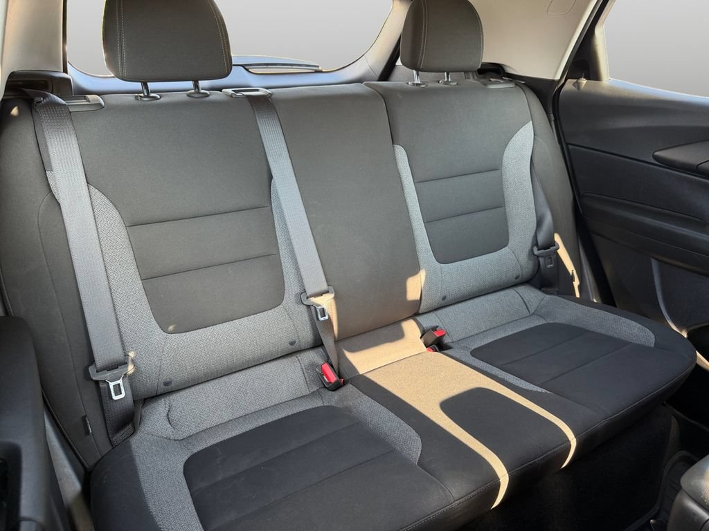 Used 2021 Chevrolet TrailBlazer L FWD image 21