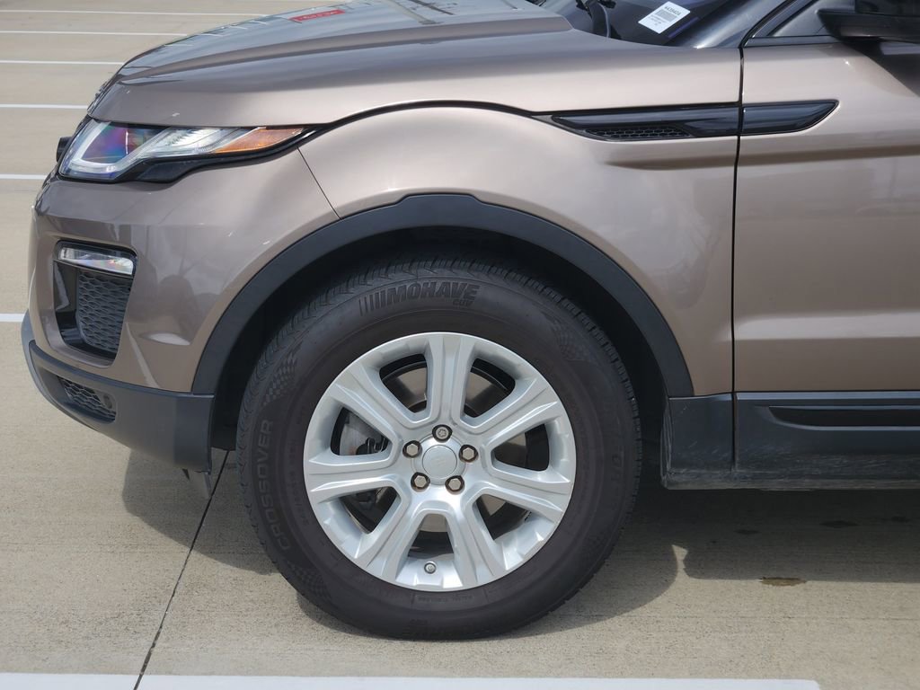 Used 2016 Land Rover Range Rover Evoque SE AWD/4WD image 8