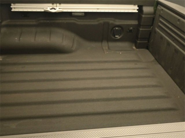 Used 2022 Nissan Frontier SV image 10