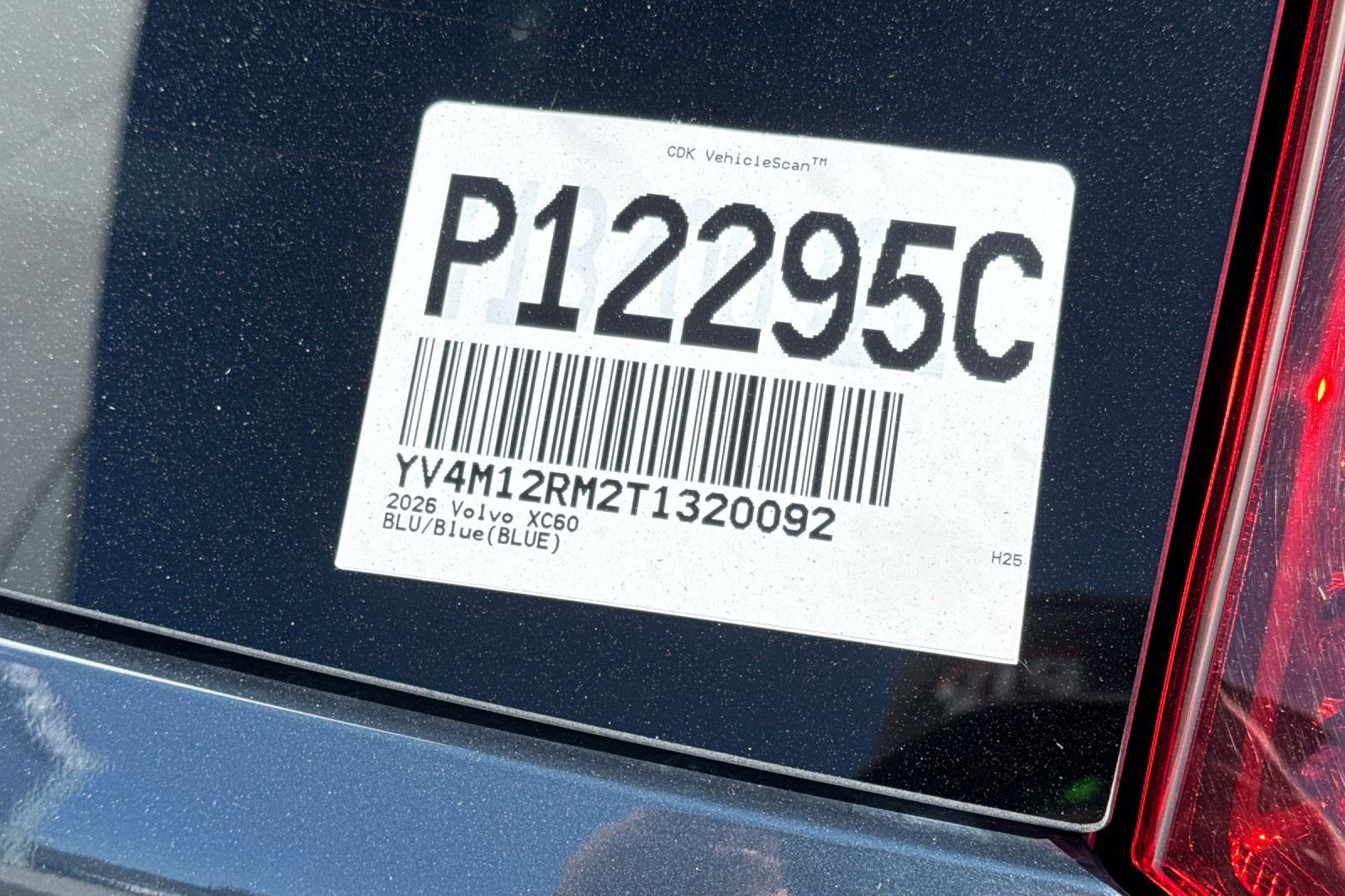 Certified 2026 Volvo XC60 B5 Ultra w/ Protection Package Premier AWD/4WD image 35