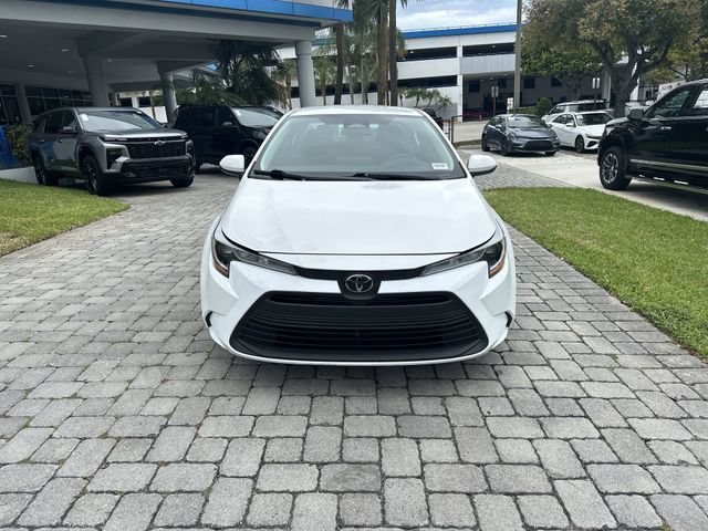 Used 2024 Toyota Corolla LE FWD image 18