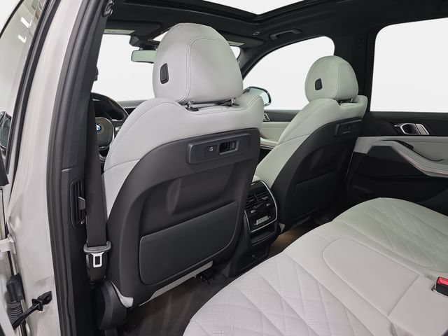 Certified 2023 BMW X5 xDrive40i AWD/4WD image 10