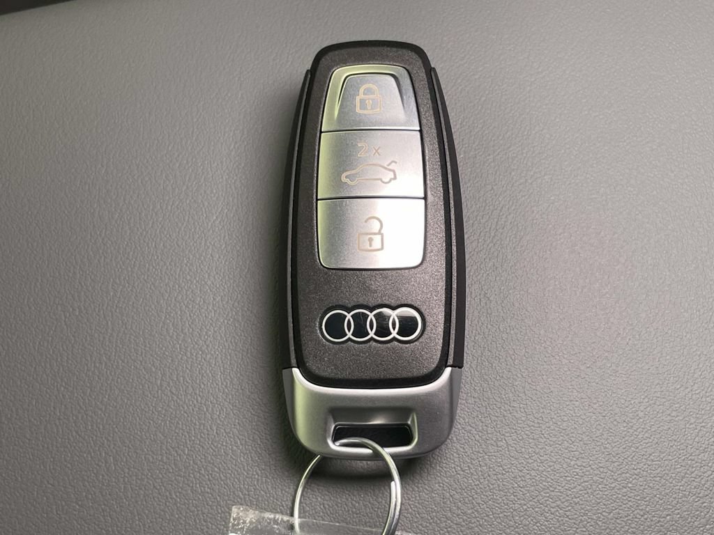 New 2026 Audi Q3 quattro 2.0T AWD/4WD image 44