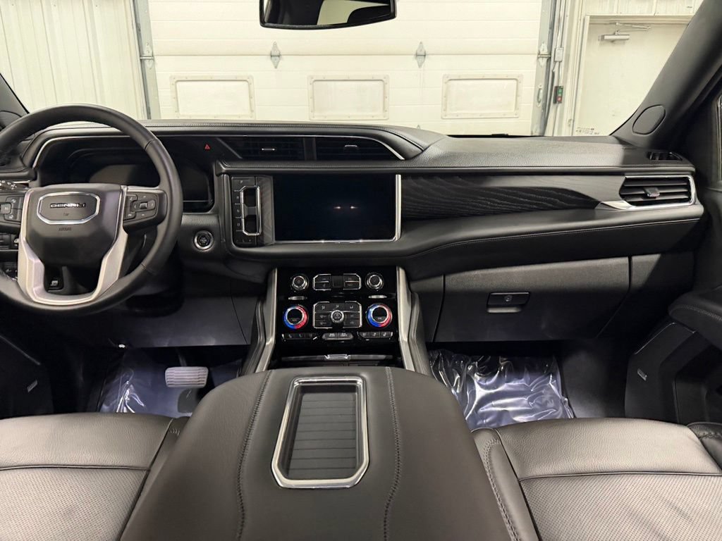 Certified 2023 GMC Yukon XL Denali w/ Max Trailering Package AWD/4WD image 22