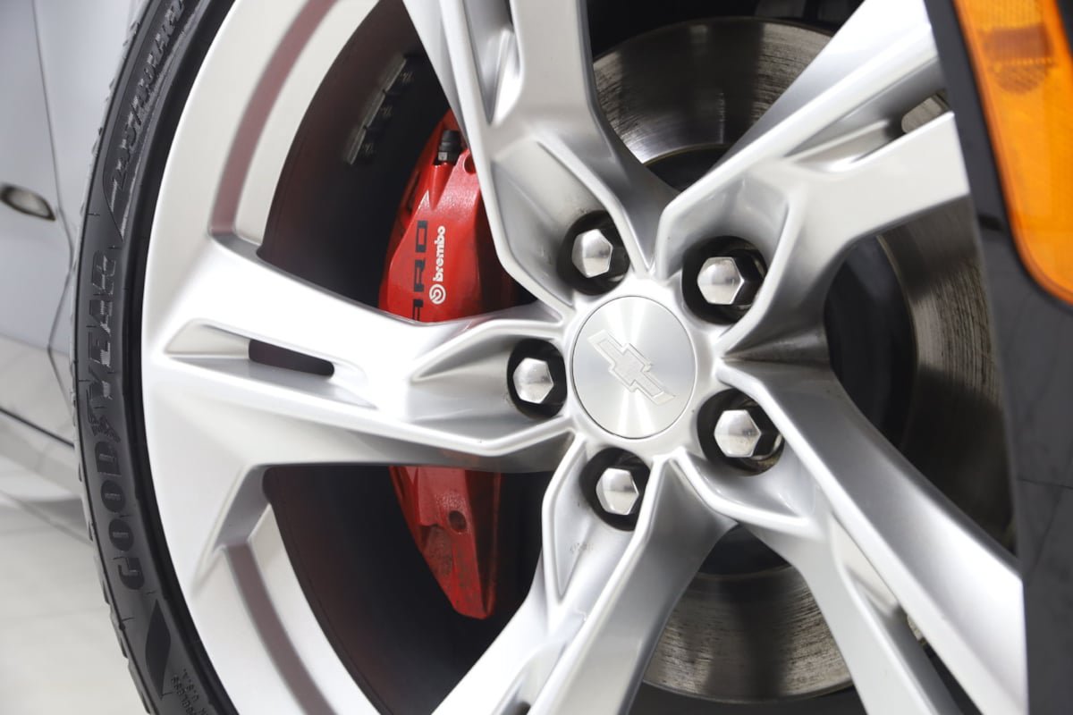 Used 2023 Chevrolet Camaro SS RWD image 18