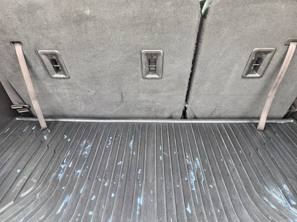 Used 2018 Chevrolet Traverse Premier w/ Driver Confidence II Package FWD image 33
