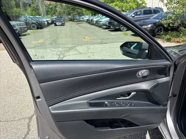 Certified 2023 Hyundai Elantra SEL w/ Convenience Package FWD image 30