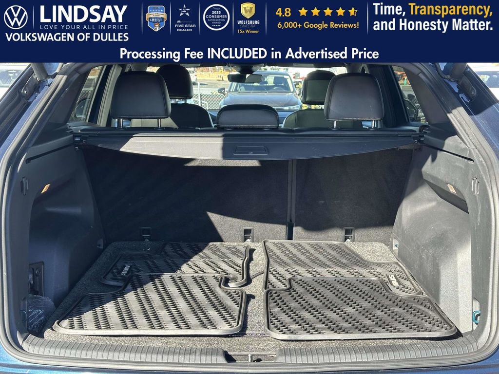 Used 2022 Volkswagen Atlas Cross Sport SEL R-Line image 15