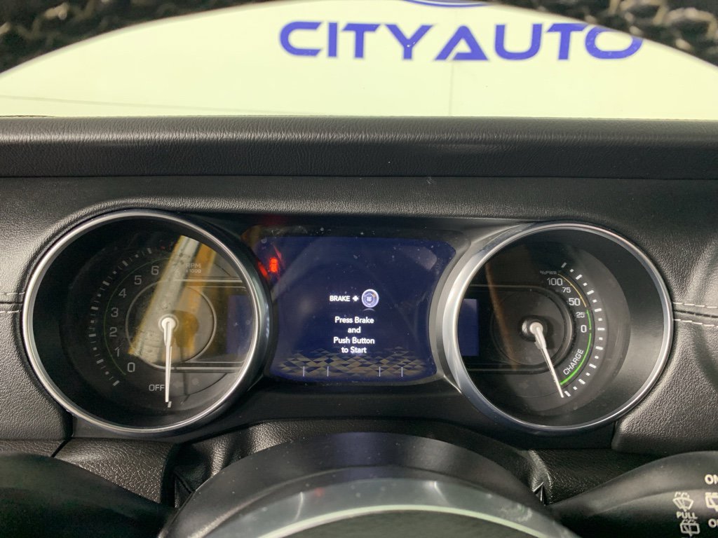 Used 2022 Jeep Wrangler Unlimited Sahara w/ Cold Weather Group image 23