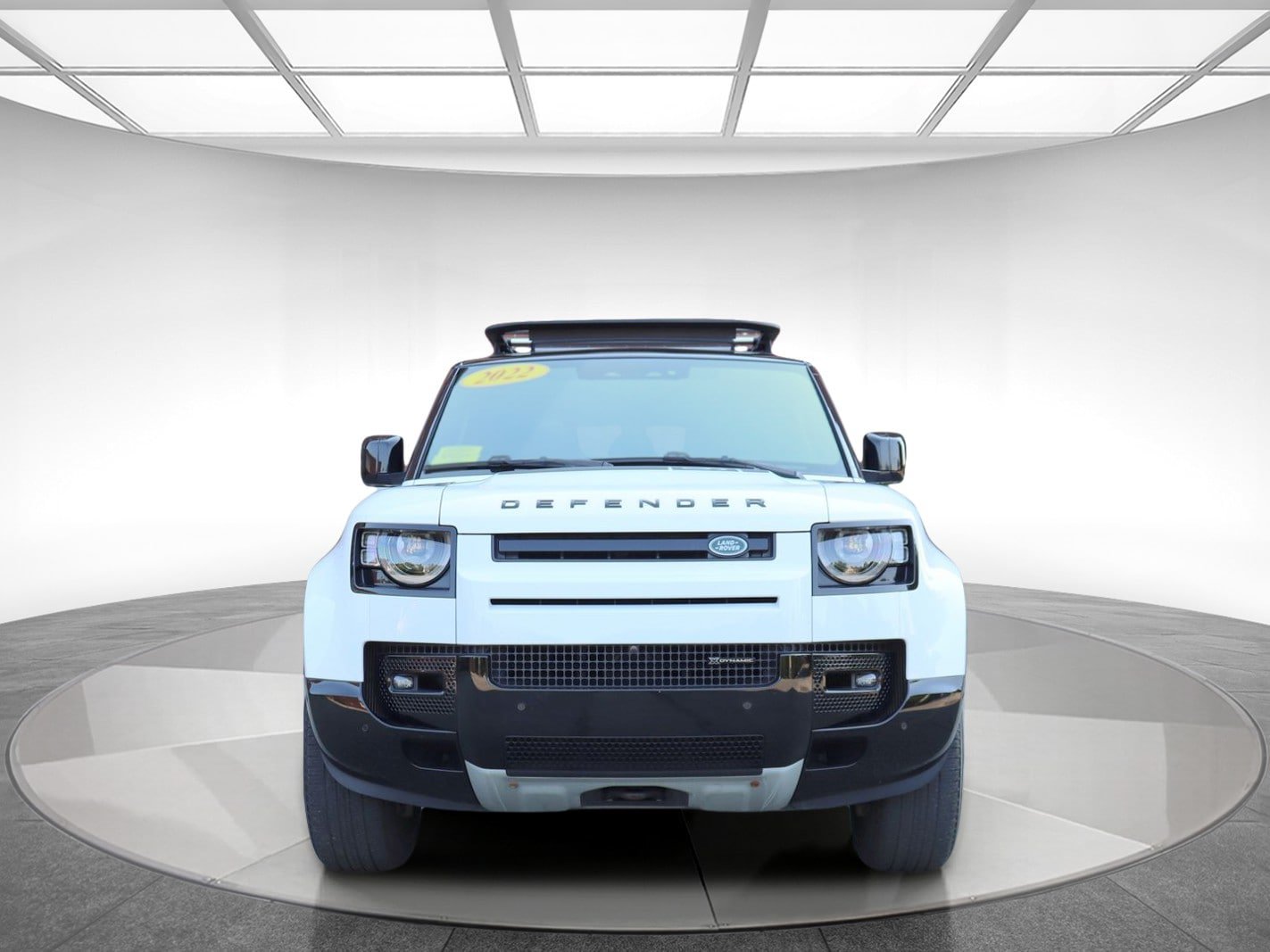 Used 2022 Land Rover Defender 90 X-Dynamic HSE AWD/4WD image 2