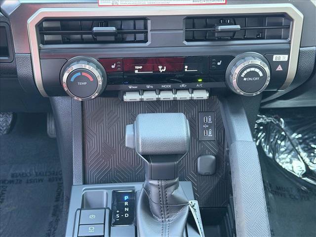 New 2025 Toyota Tacoma SR5 image 18