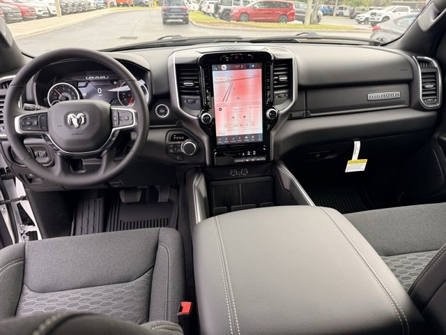 New 2026 RAM 1500 4x4 Crew Cab image 19