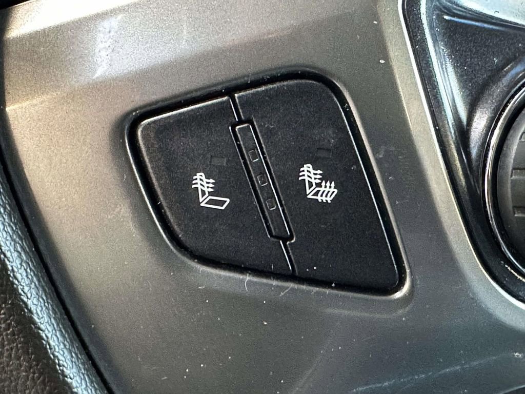 Used 2018 Chevrolet Silverado 2500 LTZ w/ Midnight Edition image 30