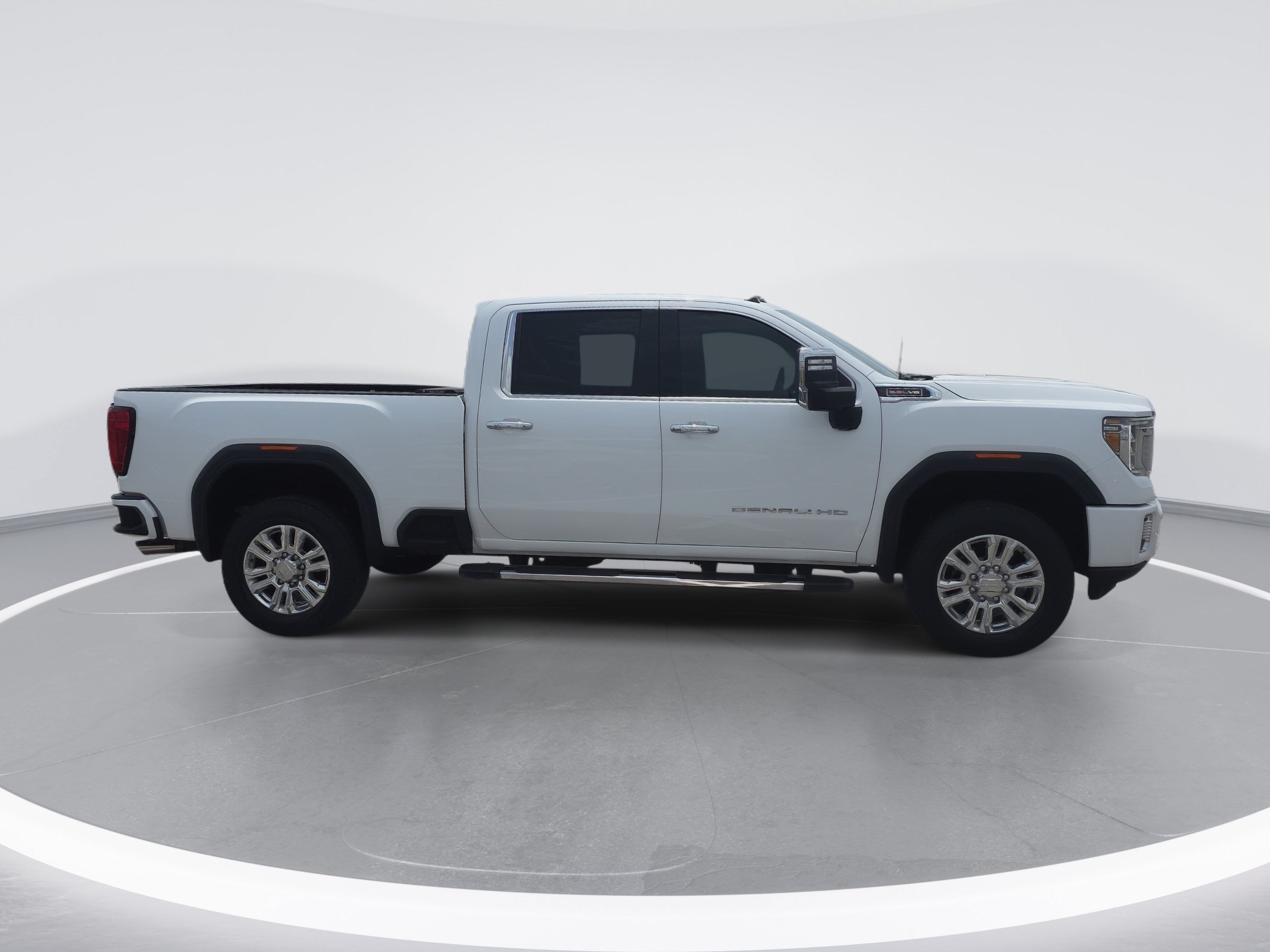 Used 2021 GMC Sierra 2500 Denali w/ Denali Ultimate Package AWD/4WD image 2