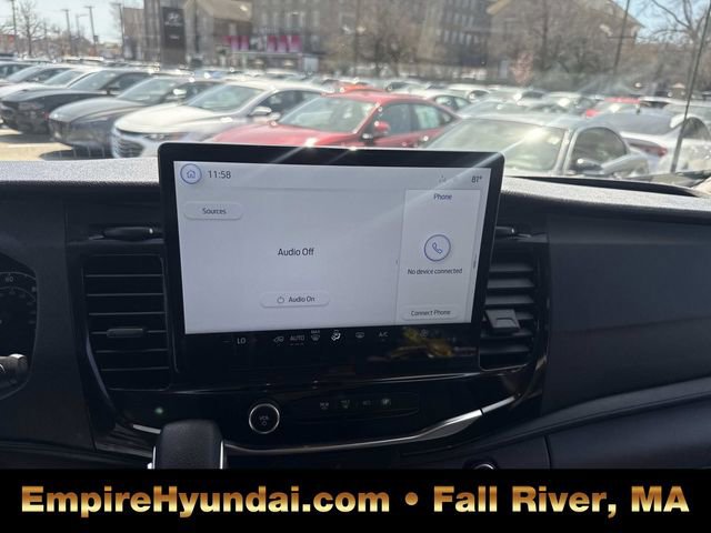 Used 2023 Ford Transit 350 XLT image 24