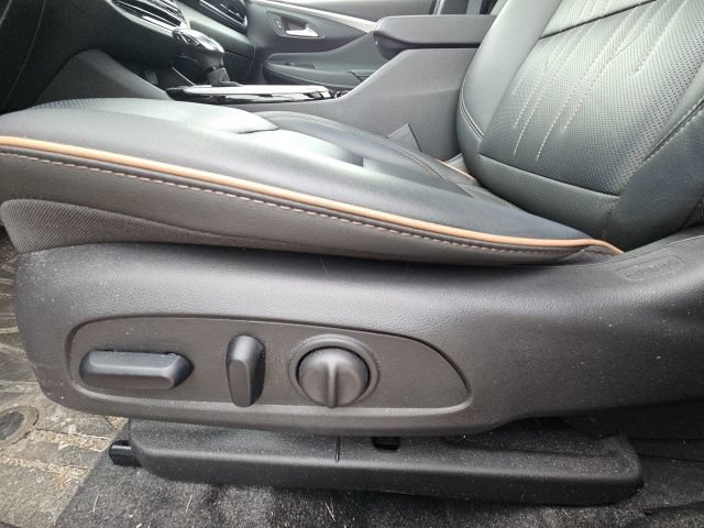 Used 2024 Buick Envista Avenir FWD image 15