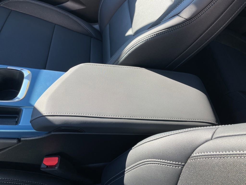 New 2026 Chevrolet Equinox EV LT image 23