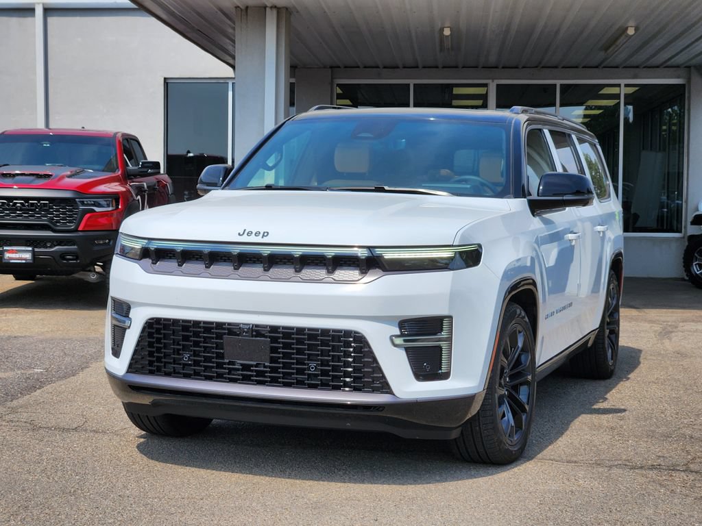 New 2026 Jeep Grand Wagoneer L Summit AWD/4WD image 4