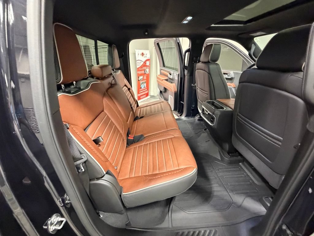 Used 2025 GMC Sierra 2500 Denali Ultimate AWD/4WD image 58