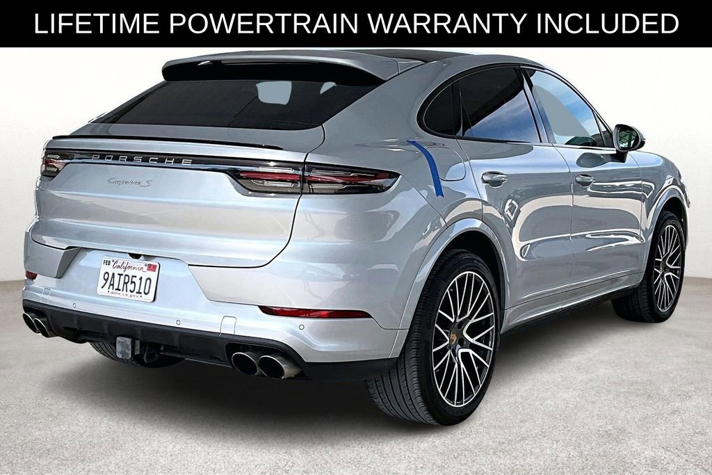 Used 2022 Porsche Cayenne S image 2