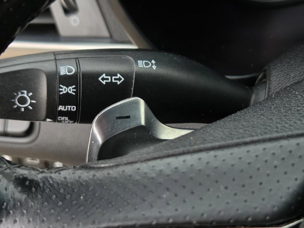 Used 2016 Kia Optima SX FWD image 31