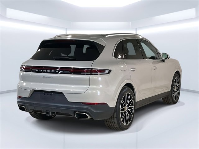 Certified 2024 Porsche Cayenne image 7