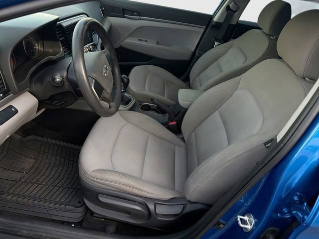 Used 2018 Hyundai Elantra SE FWD image 20