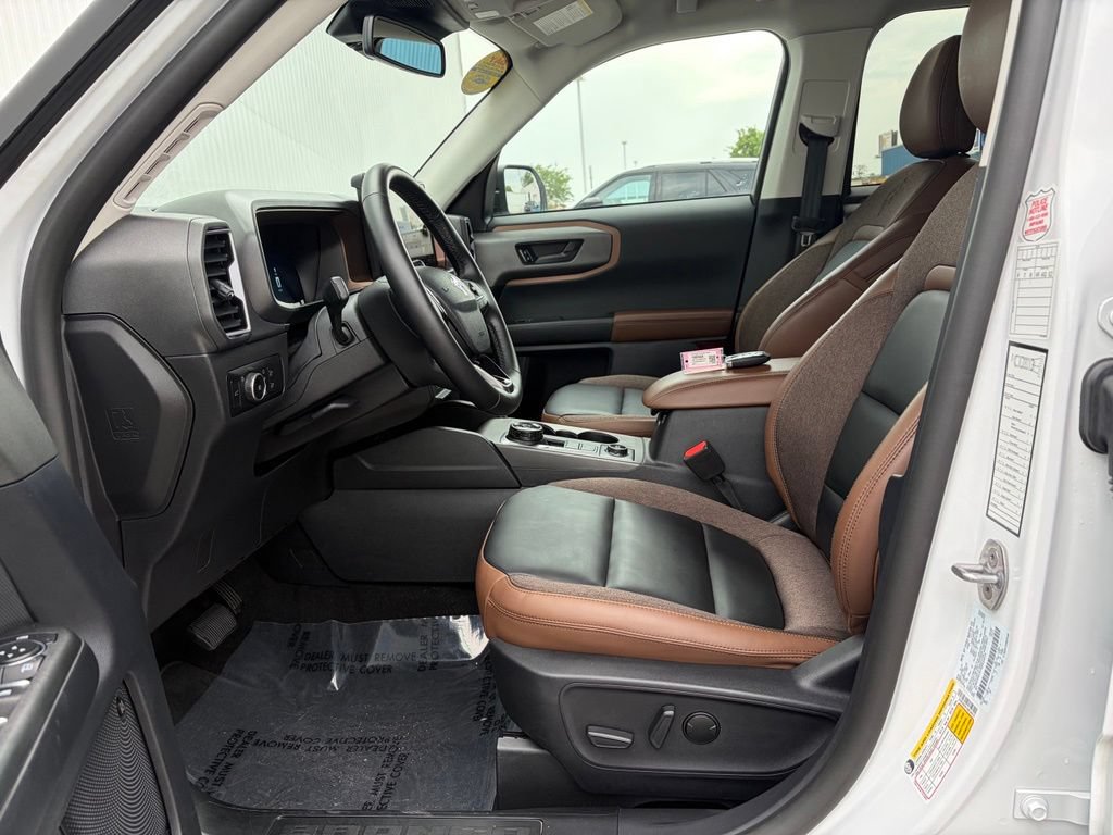 Certified 2025 Ford Bronco Sport Outer Banks w/ Outer Banks Tech Package+ AWD/4WD image 14