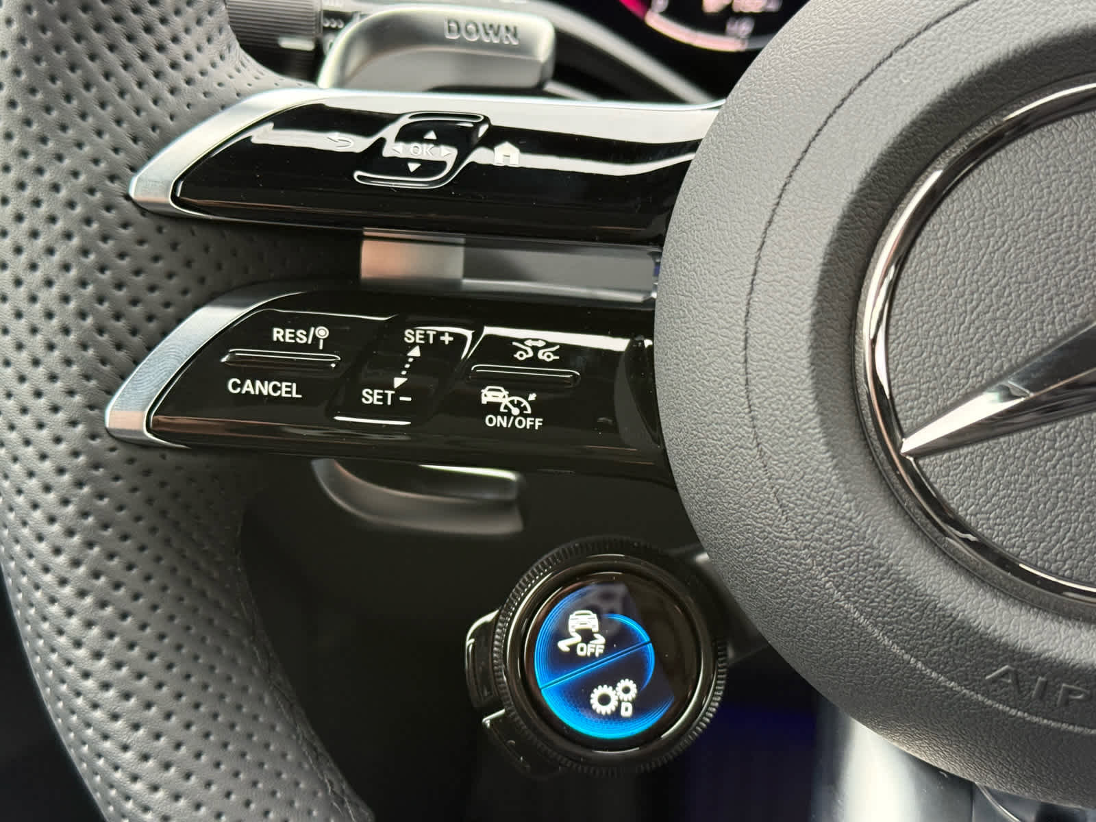 New 2026 Mercedes-Benz GLC 43 AMG AMG GLC 43 image 21