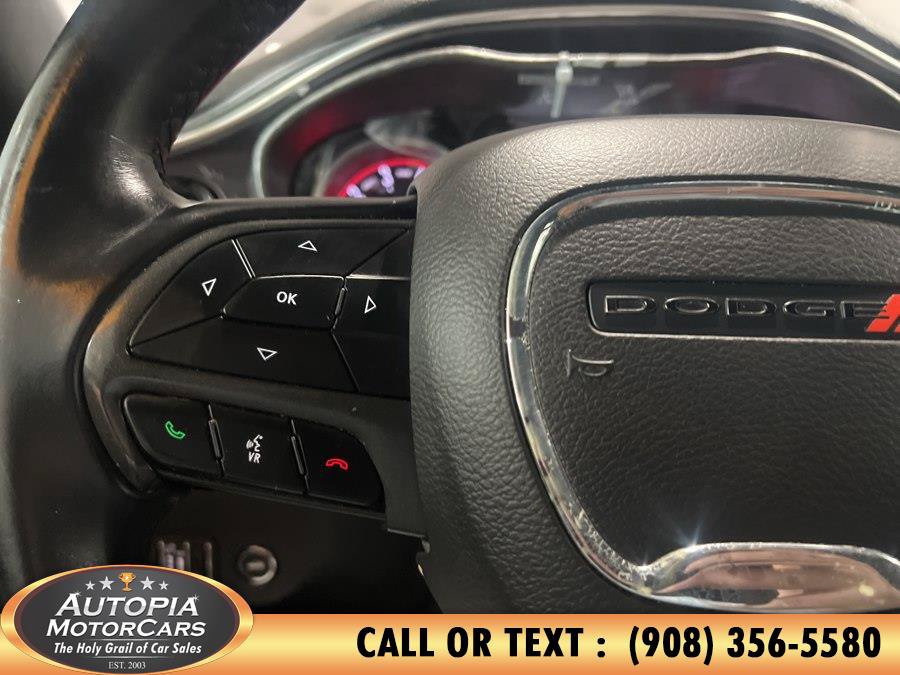 Used 2017 Dodge Challenger R/T Scat Pack RWD image 15