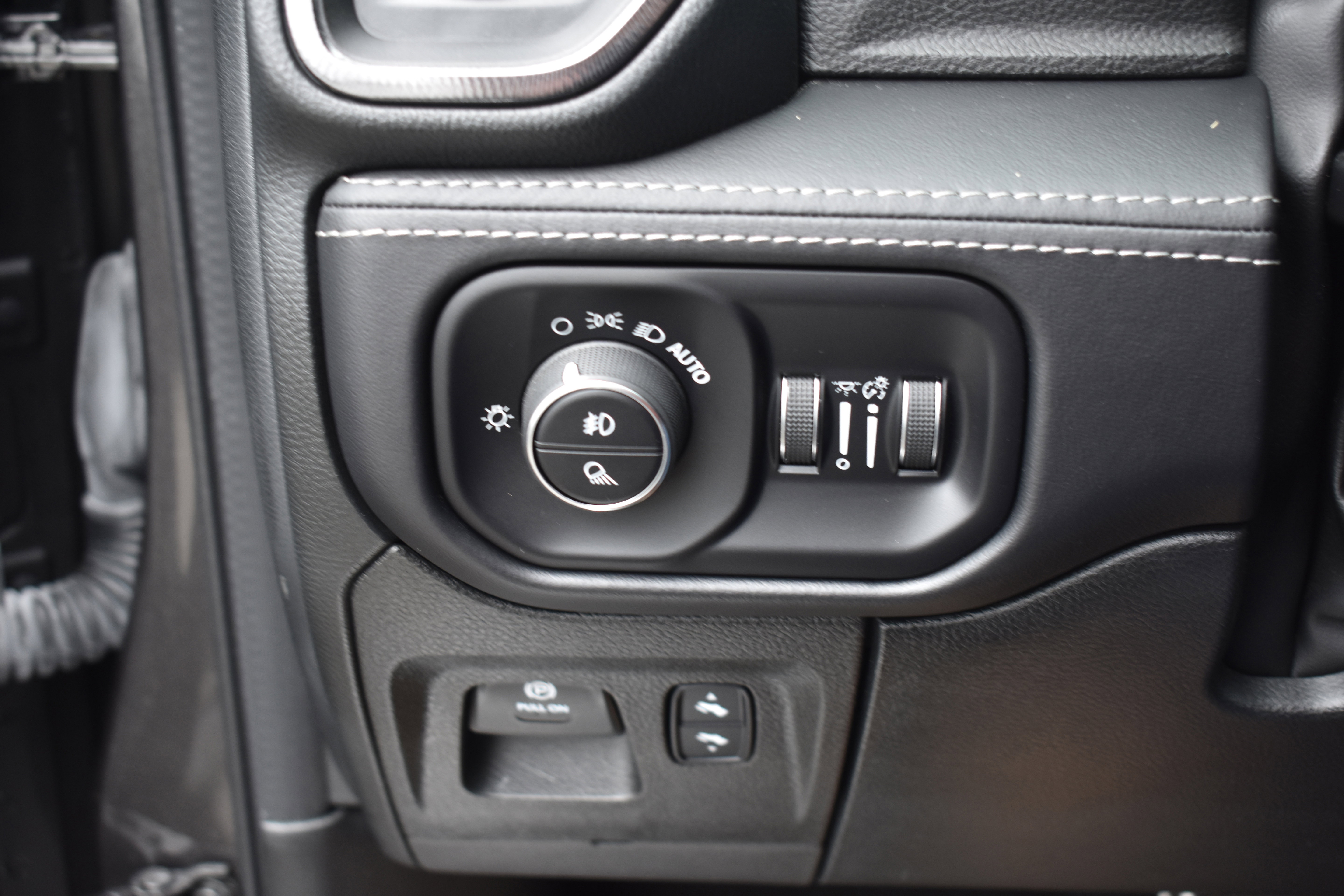 Used 2023 RAM 1500 TRX w/ TRX Level 2 Equipment Group AWD/4WD image 16
