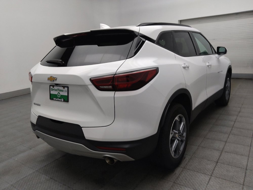Used 2024 Chevrolet Blazer LT w/ Convenience Package FWD image 9
