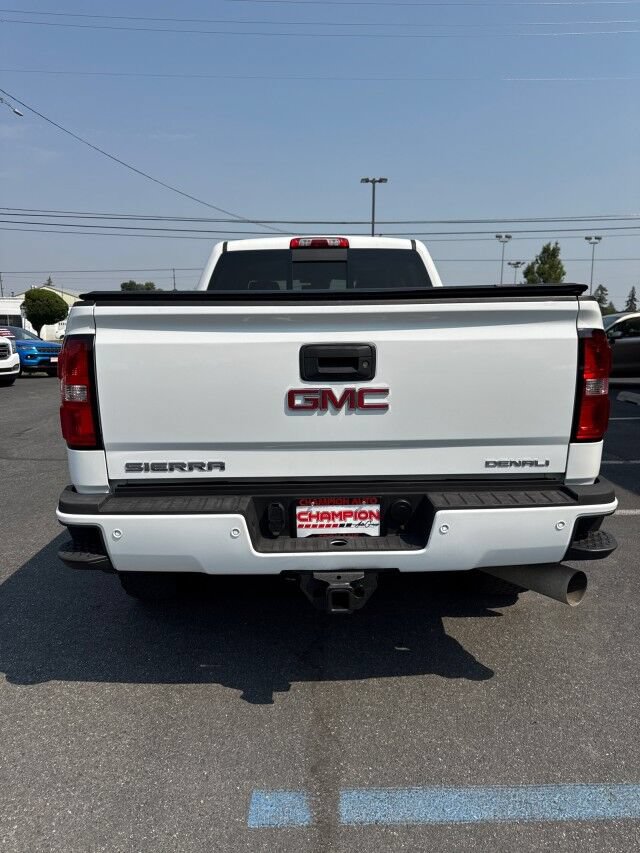 Used 2016 GMC Sierra 3500 Denali w/ Driver Alert Package AWD/4WD image 6