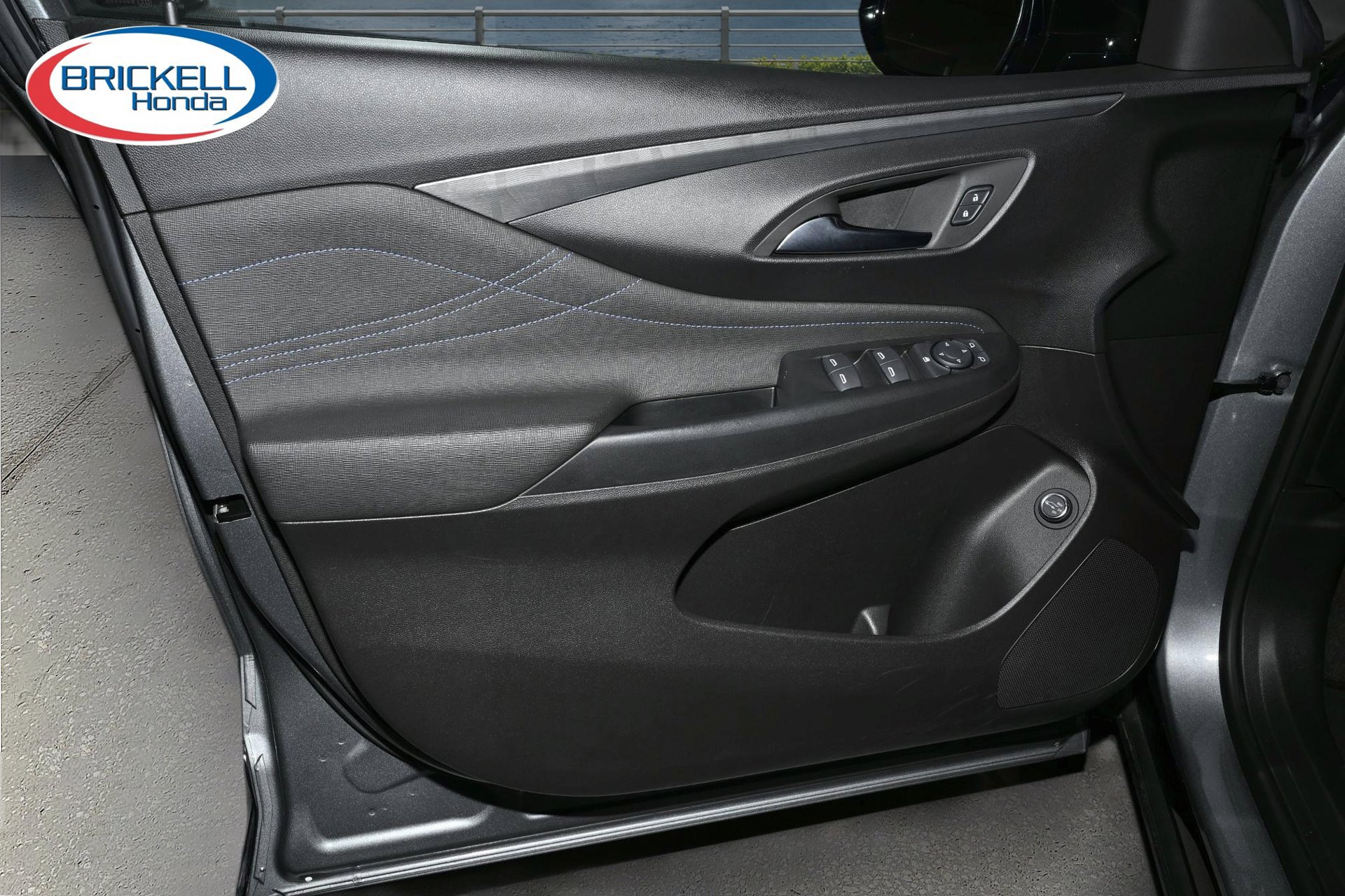 Used 2025 Buick Envista Sport Touring w/ Convenience I Package FWD image 20