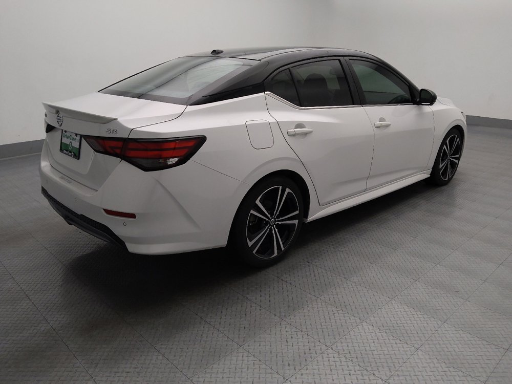 Used 2022 Nissan Sentra SR w/ SR Premium Package FWD image 10