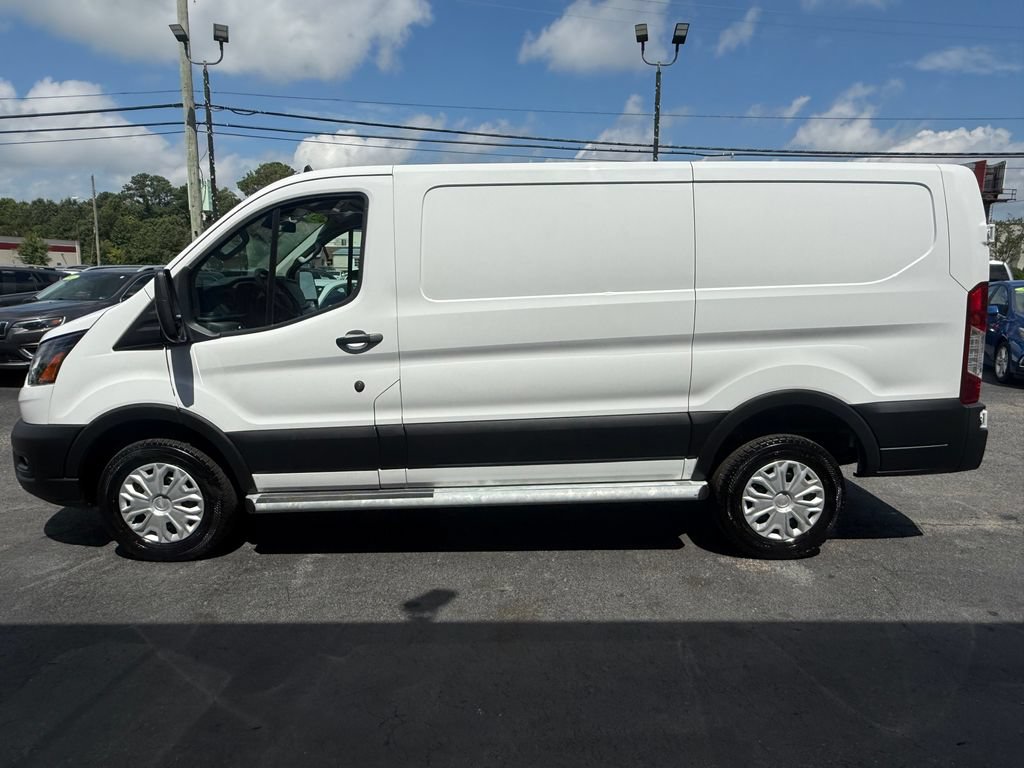 Used 2025 Ford Transit 250 Low Roof w/ Exterior Upgrade Package RWD image 4