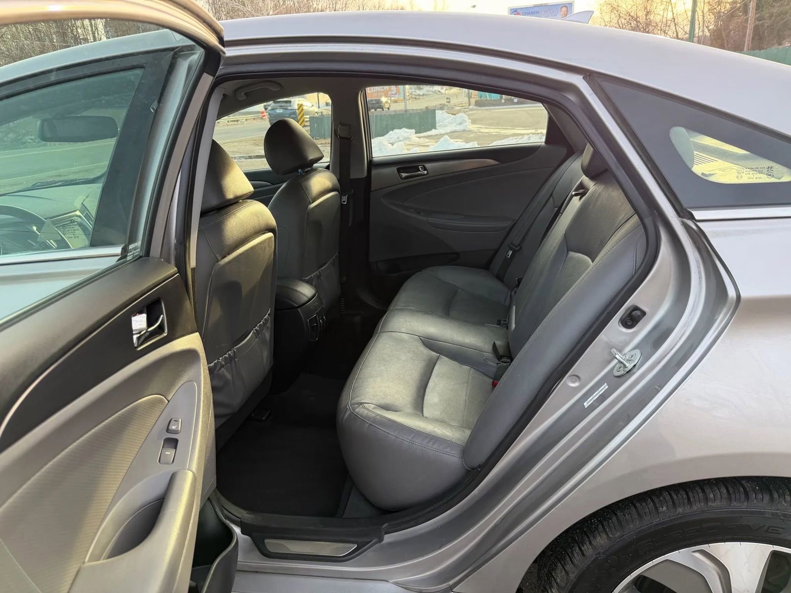 Used 2013 Hyundai Sonata Limited image 23