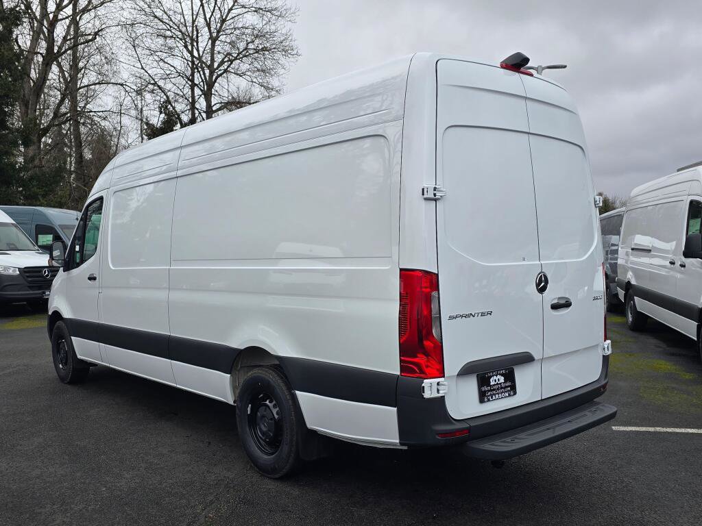 New 2025 Mercedes-Benz Sprinter 2500 image 4