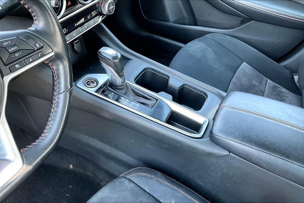 Used 2023 Nissan Sentra SR w/ Electronics Package FWD image 16