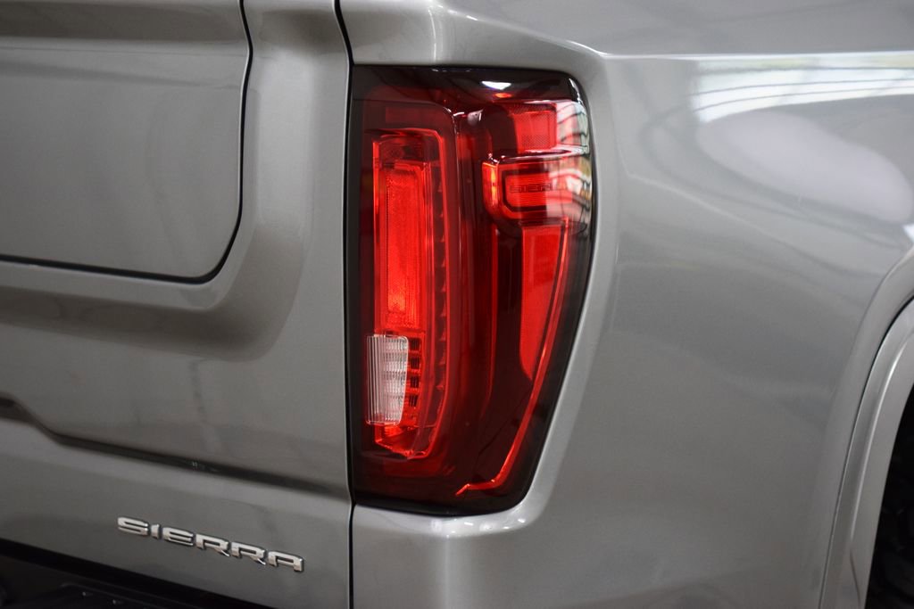 Used 2023 GMC Sierra 1500 Denali w/ Technology Package AWD/4WD image 21