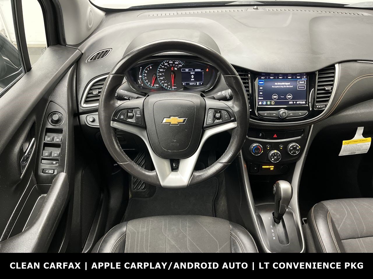 Used 2020 Chevrolet Trax LT w/ LT Convenience Package image 12