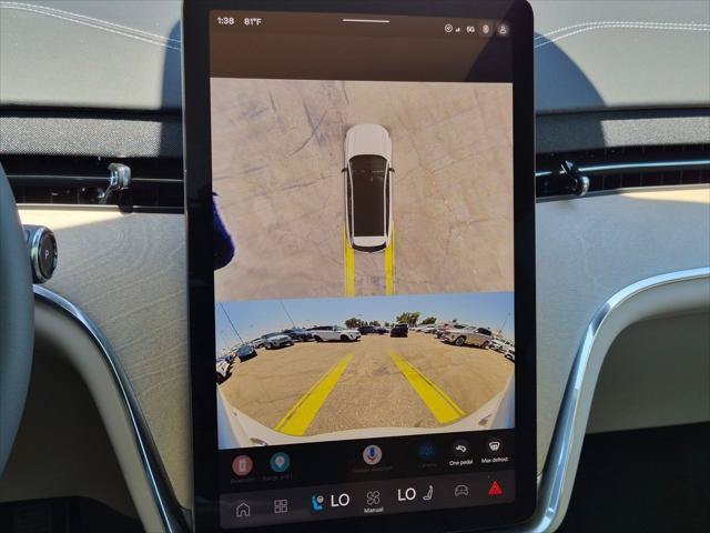 New 2026 Volvo EX90 Plus AWD/4WD image 10
