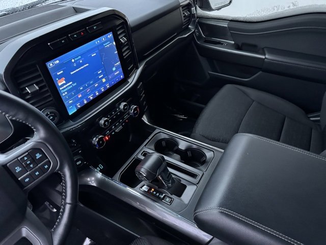 Certified 2022 Ford F150 XLT w/ Equipment Group 302A High image 16