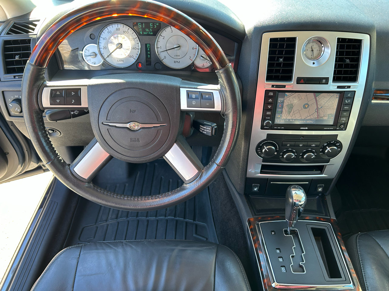 Used 2008 Chrysler 300 C image 22