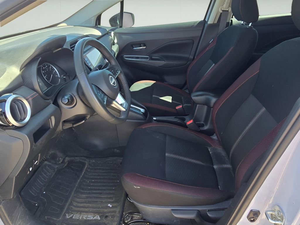 Used 2024 Nissan Versa SR w/ Trunk Package image 12